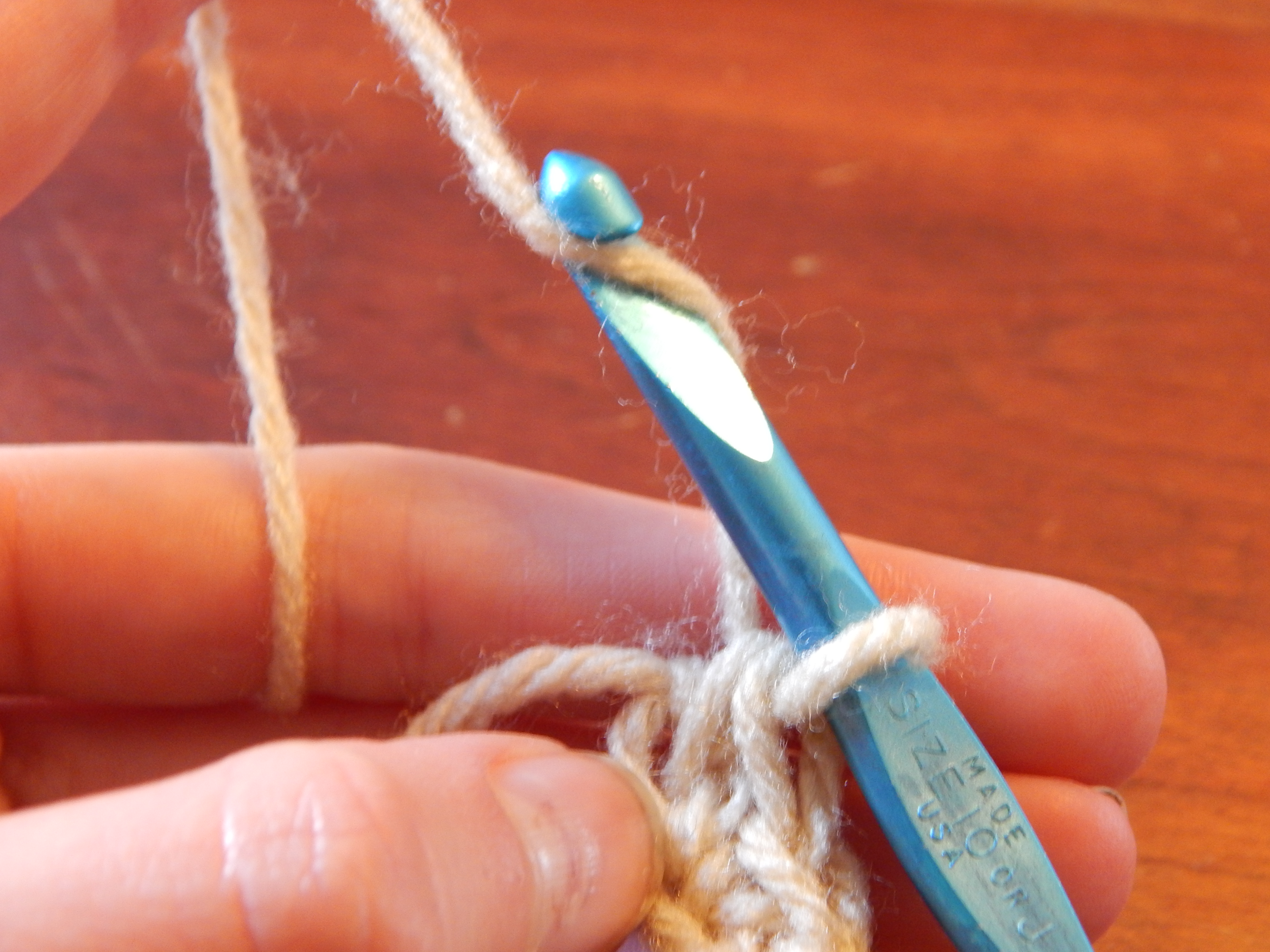 The Beginner Crochet Guide: Essential Stitches and First Projects