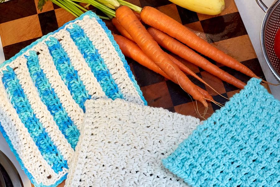 textured crochet dishcloth